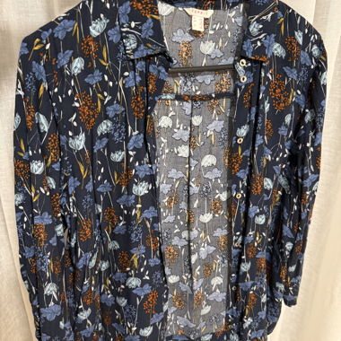 Blouse with Floral Pattern