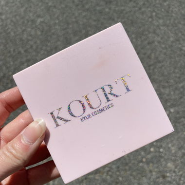 Palette Kylie Jenner x Kourtney Kardashian 