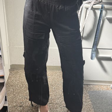 Pantaloni cargo neri