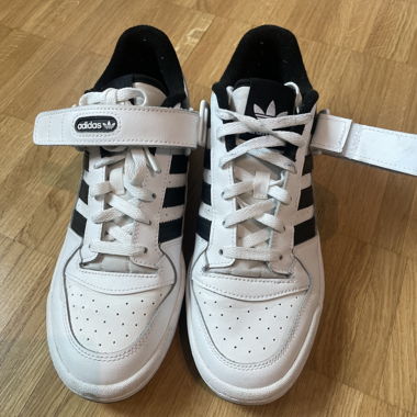 Baskets Adidas Forum