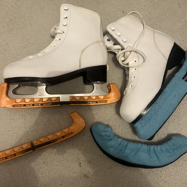 Ice skates