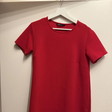 Rotes Sommerkleid, Grösse 38