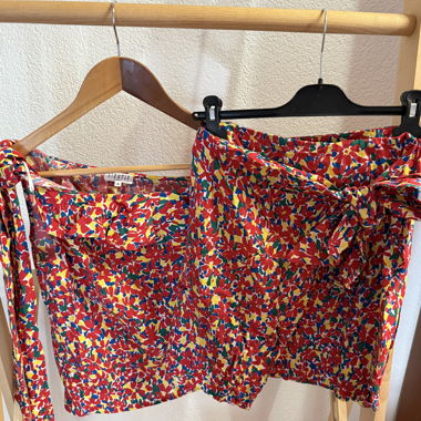 Ensemble top et jupe à fleurs Claudie Pierlot 36