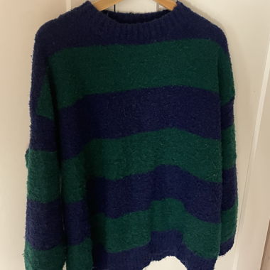 Pull duveteux à rayures