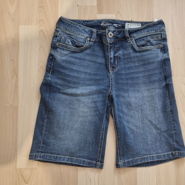 Kurze Jeans dunkelblau