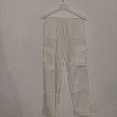 Pantaloni cargo