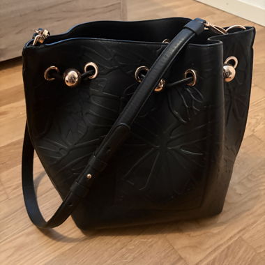 Sac seau noir