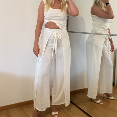 Weisse Cut-Out Hose