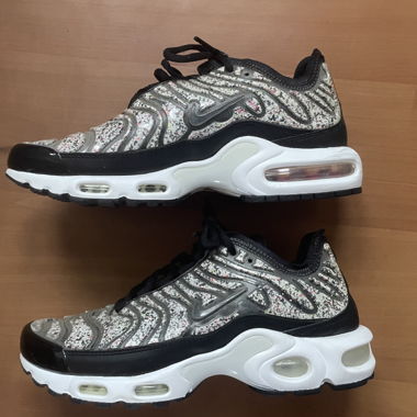 Nike Air Max TN Plus Black Recycled 