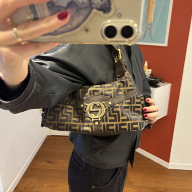 Y2K shoulder bag