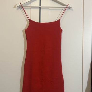 Robe rouge Zara