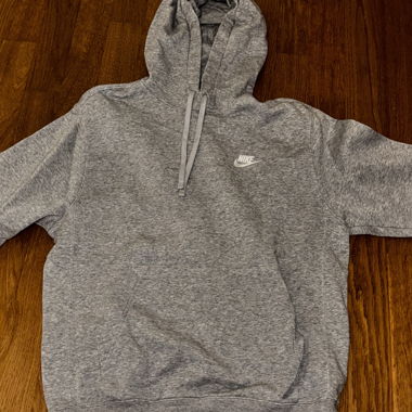 Pull Nike