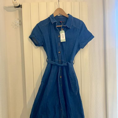 Robe jeans neuve