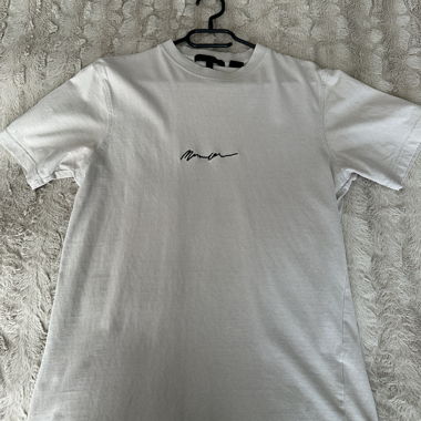 Mennance Tshirt