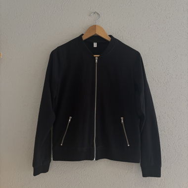 Soyaconcept black zip-up jacket