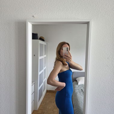 Robe moulante bleue