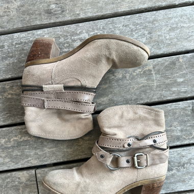 Bottines beige talon 6cm taille 39