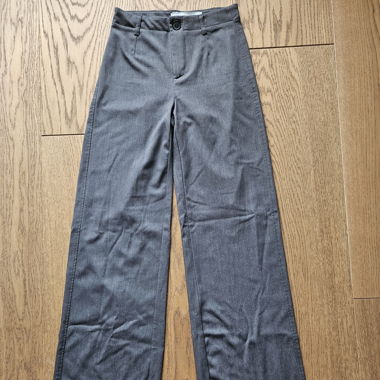 Pantaloni da completo