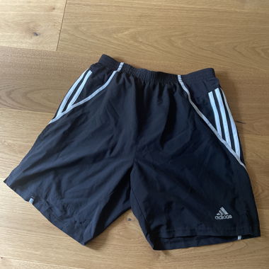 Adidas Sporthose kurz