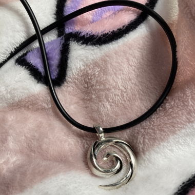 Spiral neckalce
