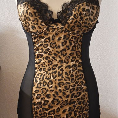 Guêpière Dita Von Teese léopard & dentelle