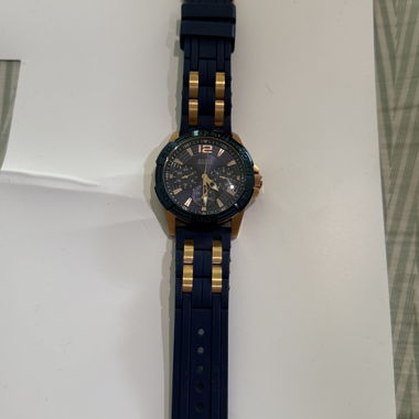 Guess analog watch