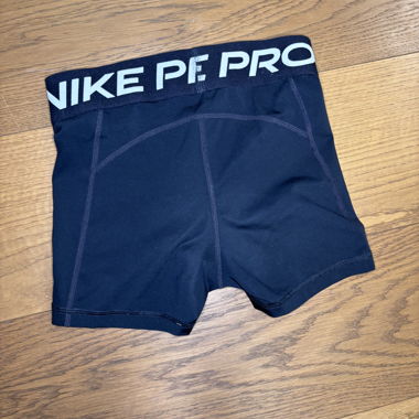 Pantaloncini Nike Pro