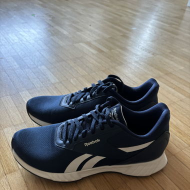 Reebok Sneaker
