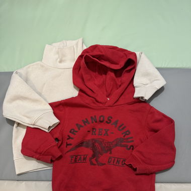 Set 2 sweaters for kids 18-24 months