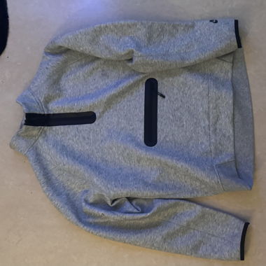 Zip Nike
