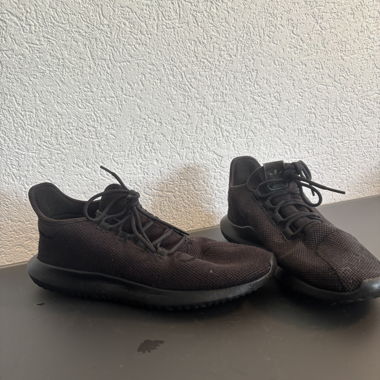 Chaussures adidas légères 