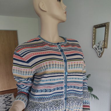Ivko Cardigan aus 100 % Wolle
