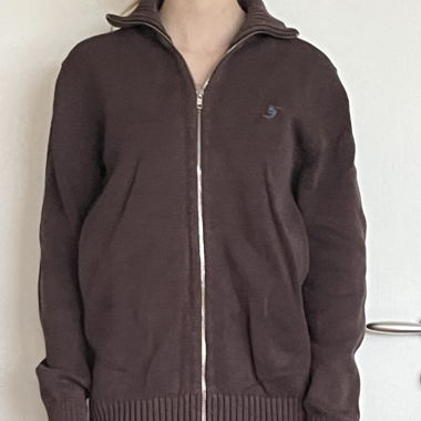 brown zipper jacket