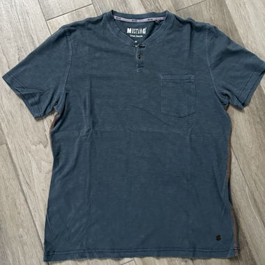 Tshirt dunkelblau 
