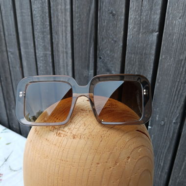 Sonnenbrille