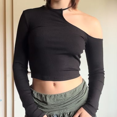 Off shoulder Bershka Top