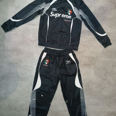 Set tuta da allenamento Umbro (Supreme)