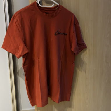 T-shirt Reebok