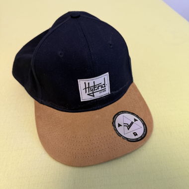Hybrid navy and tan cap