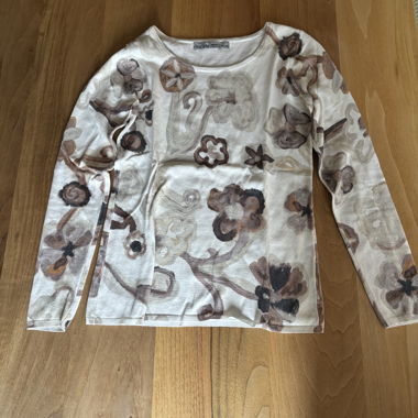 T-shirt a maniche lunghe con motivo floreale