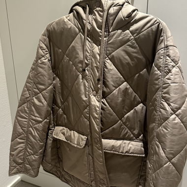 Quilted Hooded Jacket