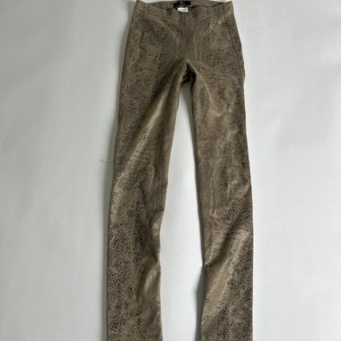 Pantaloni con stampa serpente