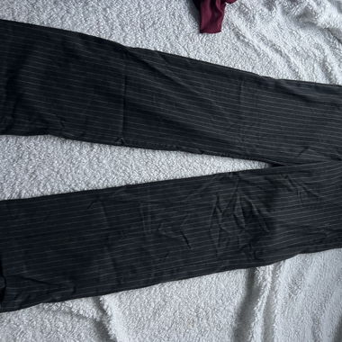 Gestreifte Stoffhose