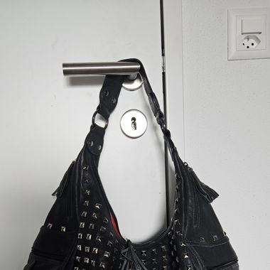 Ledertasche schwarz mit Nieten