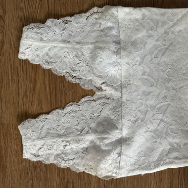 1 Rosa & 1 Weisses Spitzen Top