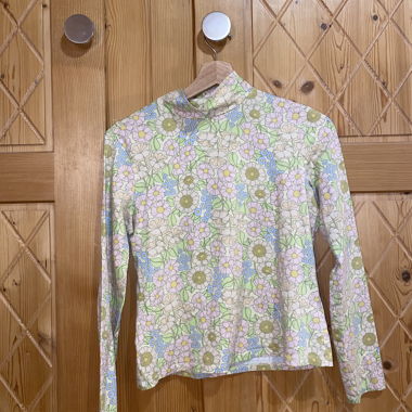 Top floreale MONKI