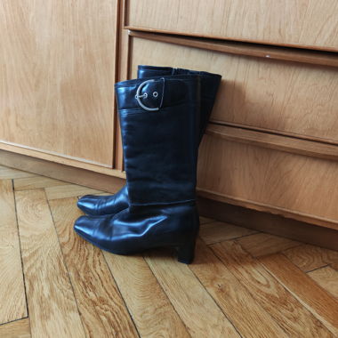 Bottes vintage en cuir avec petit talon