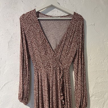 Kleid mit Blumenmuster 