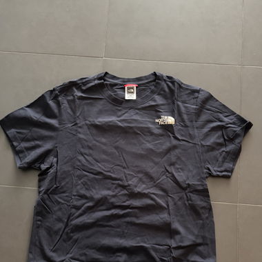 T-Shirt The North Face 