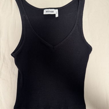 Crop-Top Weekday